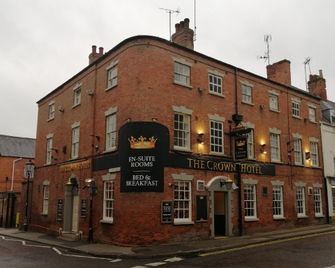 The Crown Hotel - Southwell - Building