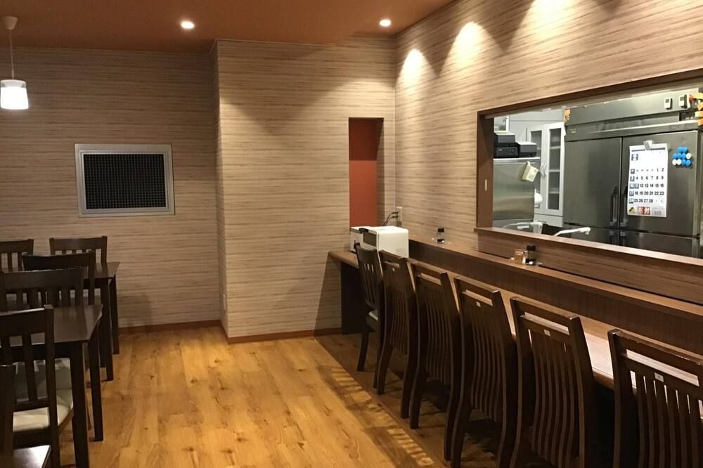 هوتل كارنا إيه