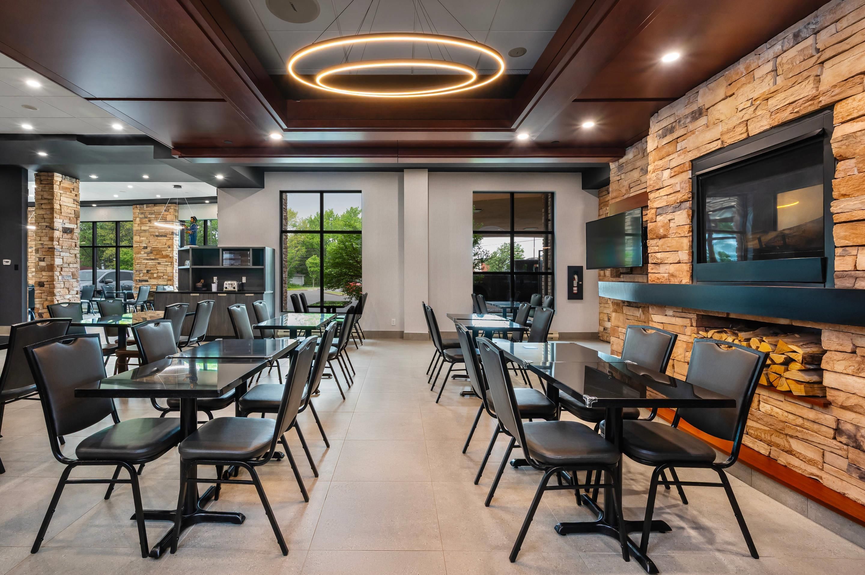 Quality Inn & Suites - Lévis - Restaurang