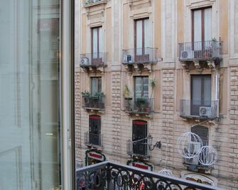 Cortile Stesicoro - Catania - Balkon