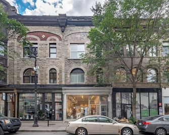 Africa - Selfcheckin - Plateau - St-Laurent - Montreal - Building