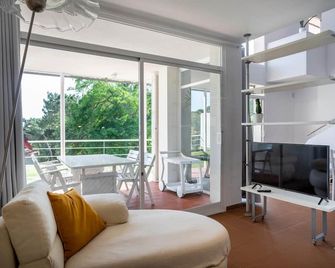 Bella - Private pool & BBQ in Cabrils - Cabrils - Sala de estar