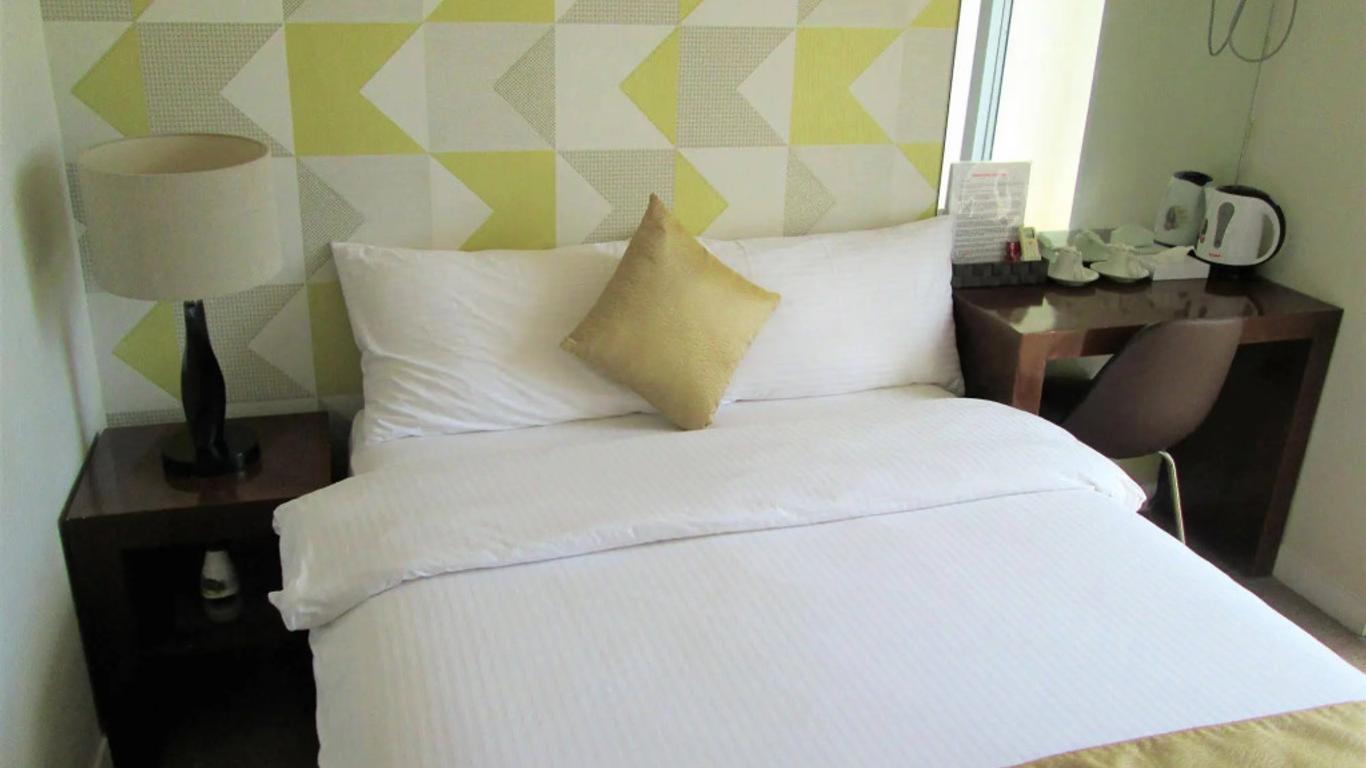 Lohas Airport Hotel