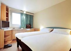 Ibis Rodez Centre - Rodez - Makuuhuone