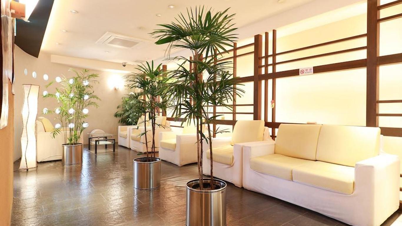 Toyama Town Hotel 24