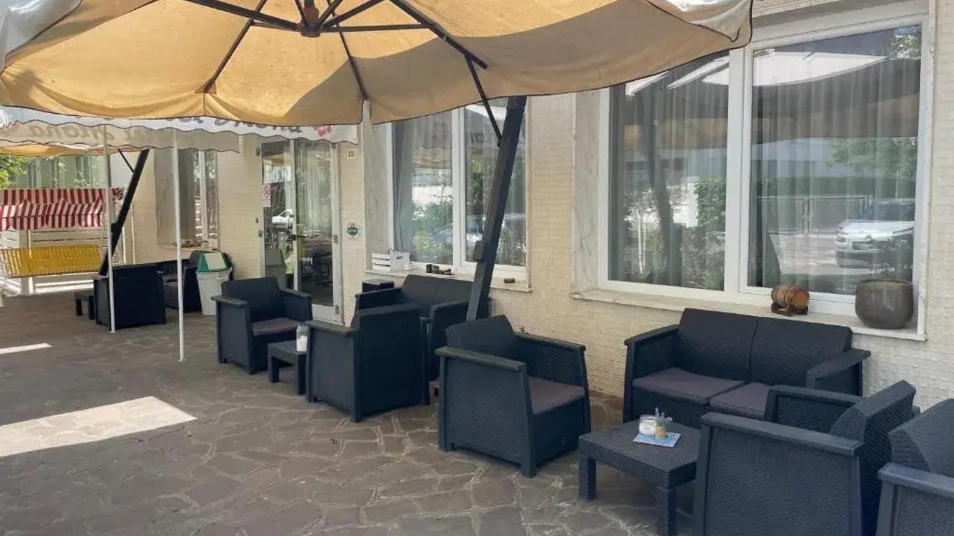 Hotel Byron