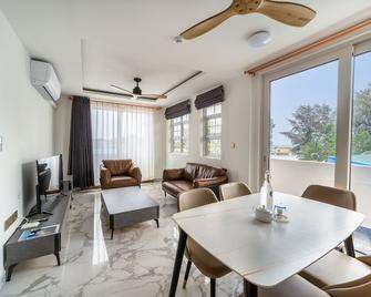 Stay Mikado - Thimarafushi - Comedor