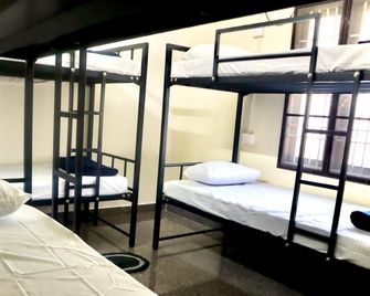 Ulala Hostels - Tiruvannāmalai - Bedroom