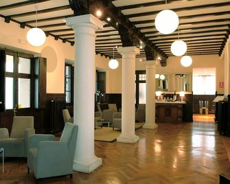 Las Carolinas Garden - סנטאנדר - לובי