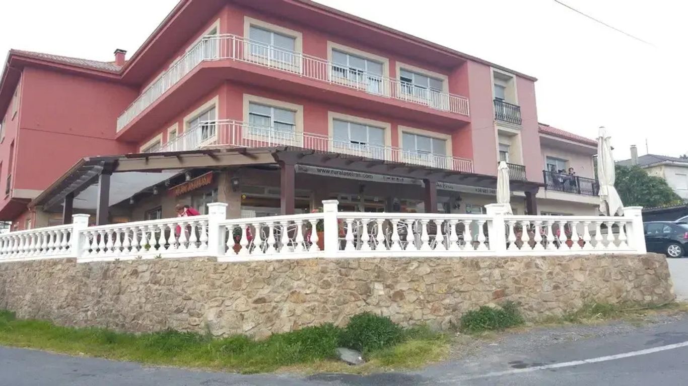 As Eiras Lires Hotel Restaurante