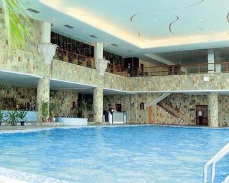 Fuhong International Hotel - Liaoyang - Pool