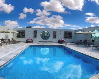 Leques Brasil Hotel Escola - São Paulo - Piscina