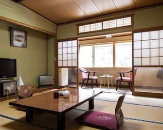 Shitajima Onsen Senyukan - ג'רו - חדר אוכל
