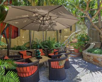 Hotel Vogue - Sayulita - Pátio