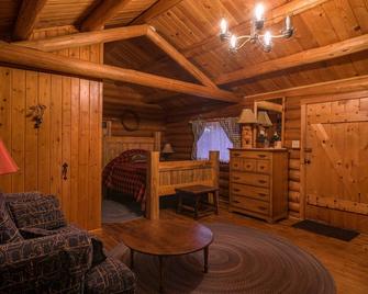 The Yellowstone Cabin - Dubois - Living room