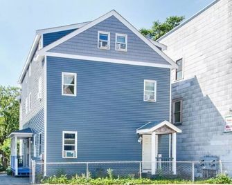 182 Heath st - Boston - Gebäude