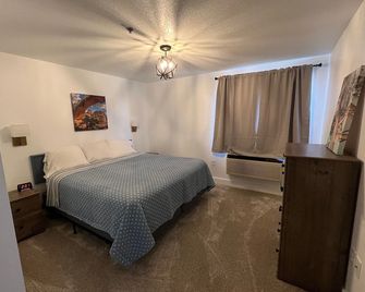 Arch Canyon Inn - Blanding - Ložnice