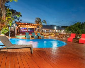 Roatan Yacht Club - Coxen Hole - Bể bơi