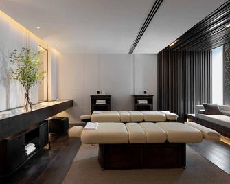 JW Marriott Marquis Hotel Shanghai Pudong - Shanghai - Wohnzimmer