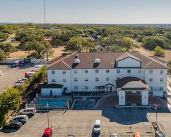 Blanco River Hotel - Blanco - Building