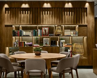 AC Hotel by Marriott Innsbruck - Innsbruck - Lounge