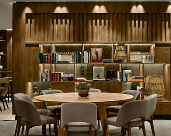AC Hotels by Marriott Innsbruck - Innsbruck - Salon