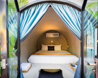 White Rabbit Hostel - Adults Only - Siem Reap - Bedroom