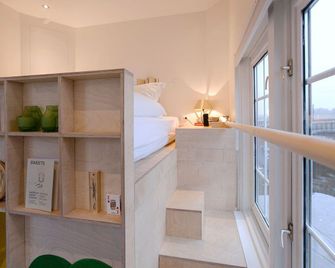 Sweets - Nieuwe Amstelbrug - Amsterdam - Makuuhuone