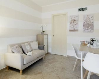 Il Vento e il Mare - Palau - Sala de estar