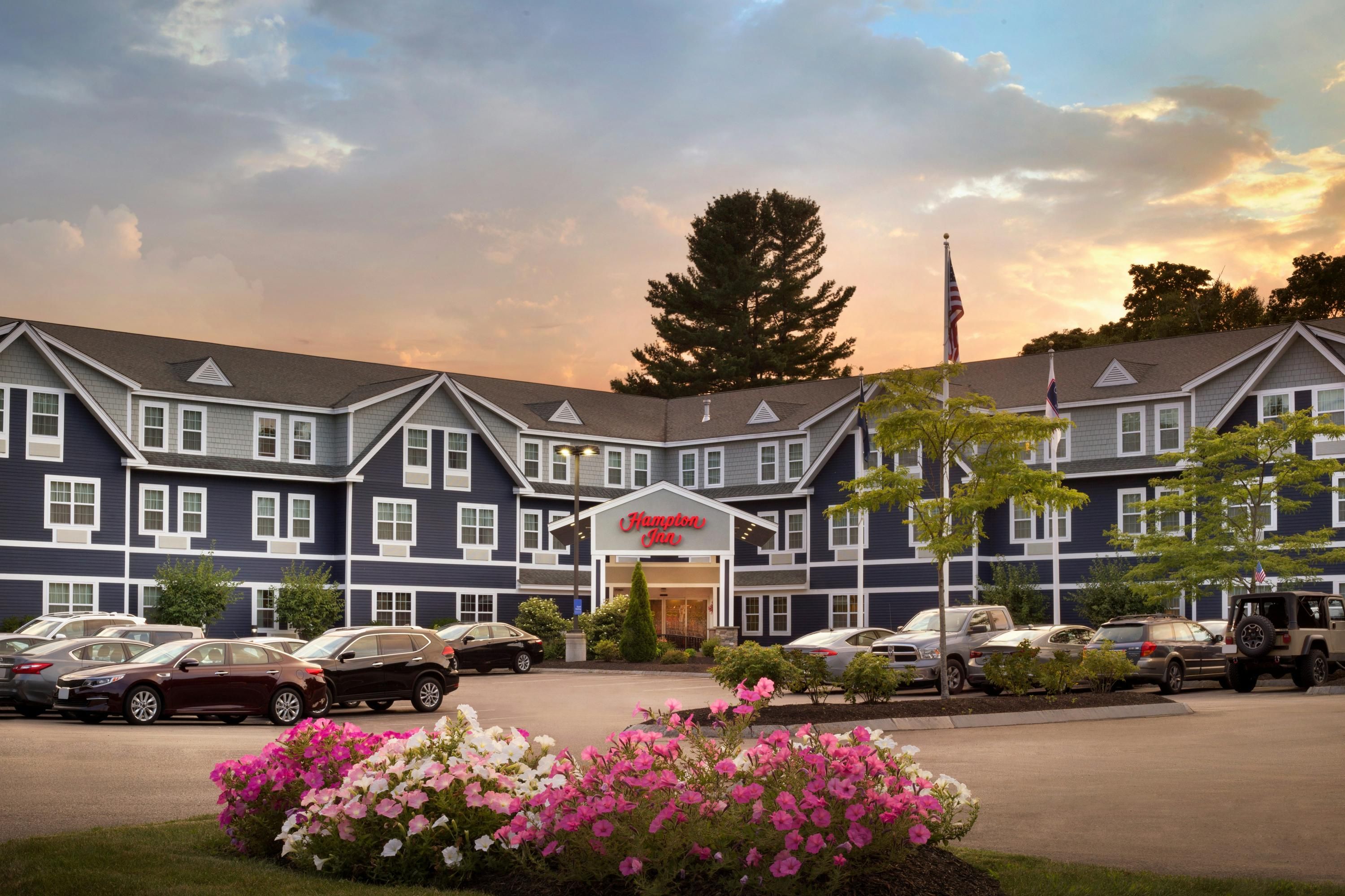 Hampton Inn Dover - Dover - Building