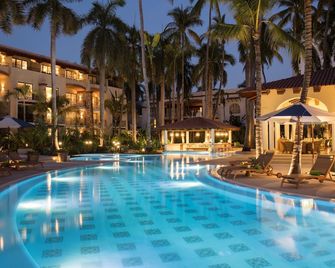 ذا هاسيندا آت كريستال جراند بويرتو فالارتا - بورتو فولارتا - حوض السباحة