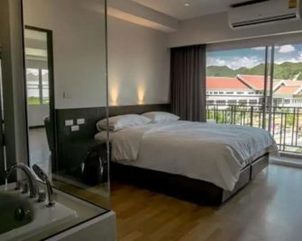 Eurotel Hotel - Kanchanaburi - Yatak Odası