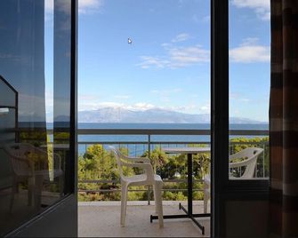 Hotel Miramare - Xylókastro - Balkon