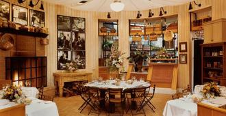 Tally Ho Inn - Carmel-by-the-Sea - Restaurant