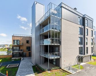 Km Rentals - Lillestrøm - Building