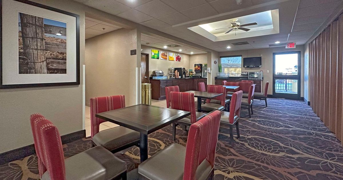 Quality Inn Perryville £61. Perryville Hotel Deals & Reviews KAYAK