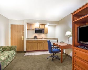Hawthorn Suites By Wyndham Tempe - Tempe