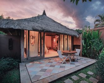 kaMAYA Resort and Villas - Denpasar - Patio