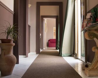 Hotel Biscari - קטאניה - סלון