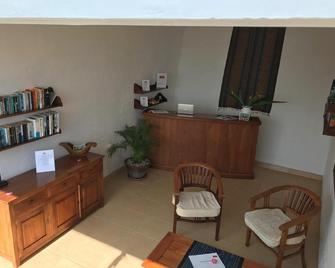 Sunset Lavinia Hotel - Senggigi - Front desk
