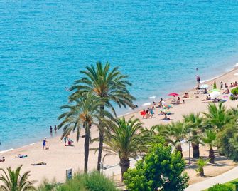 Apartments Sorrabona - Pineda de Mar - Beach