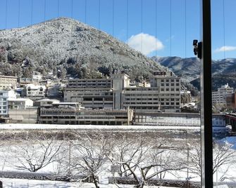 Onsen Business Hotel Fukiya - ג'רו - נוף חיצוני