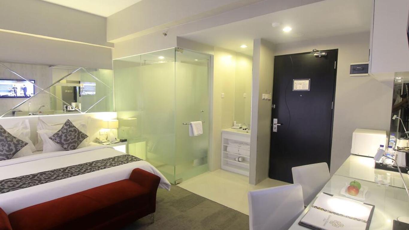 Grand Darmo Suite By Amithya
