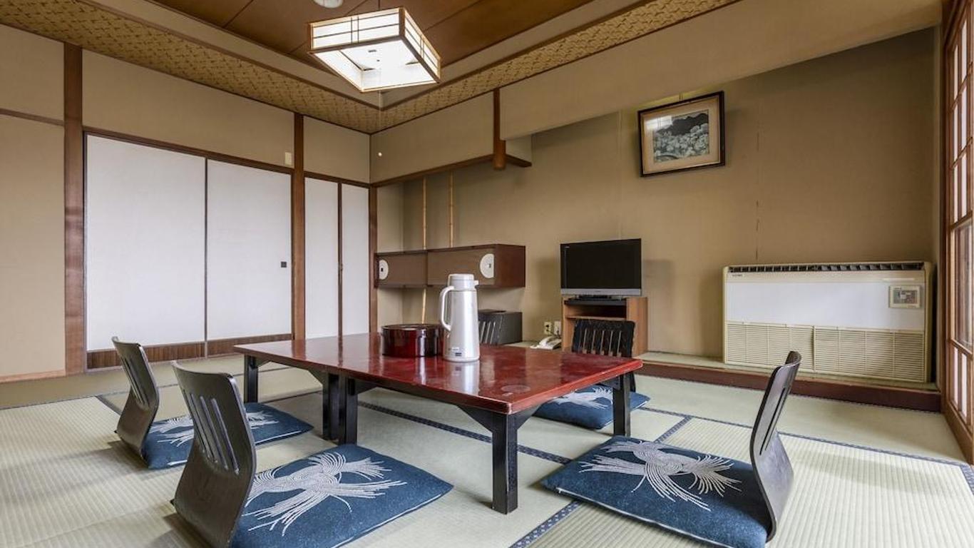 Tsuruga Tunnel Onsen Kitaguni Grand Hotel