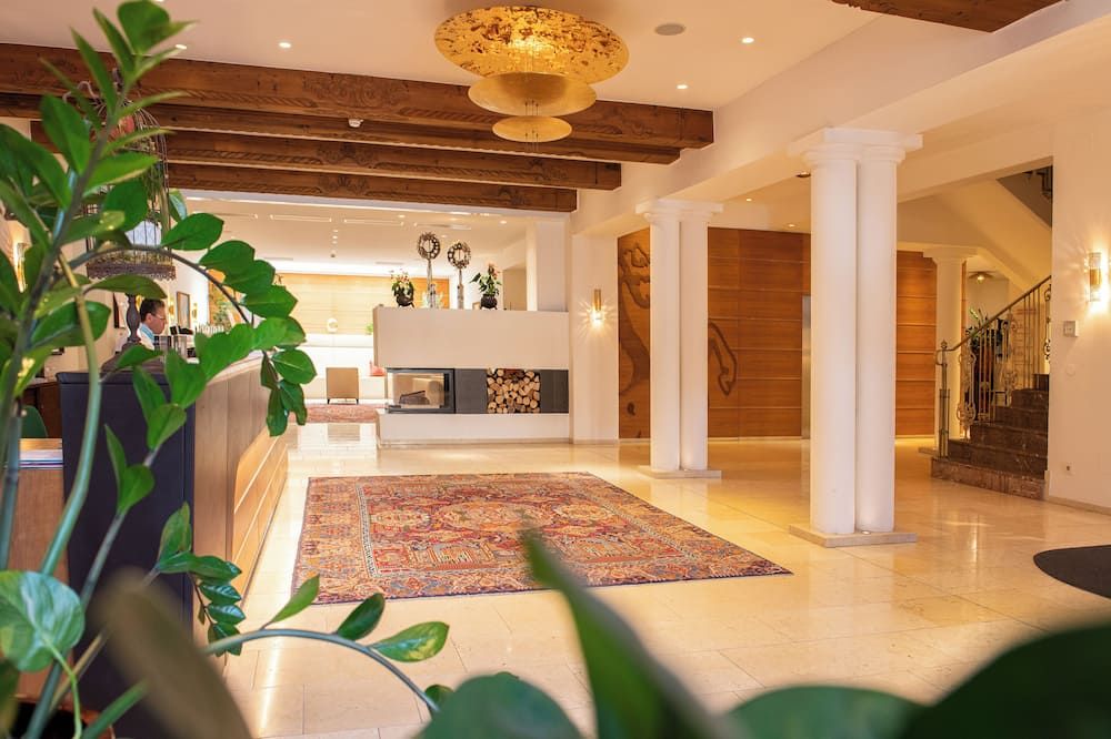 Romantik Hotel Im Weissen Rössl am Wolfgangsee - Sankt Wolfgang im Salzkammergut - לובי