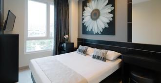 ホテル 81 チャンギ - シンガポール - 寝室