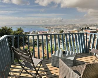 Hostal Faro Azul - Valparaíso - Balcone