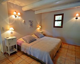 Le Mas les Fleurs d'Hilaire - Monteux - Bedroom