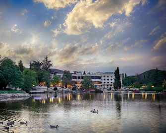 Park Hotel Stara Zagora - Stara Zagora - Outdoor view