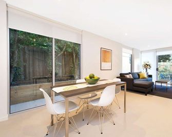 Best Western Plus The Tudor-Box Hill - מלבורן - חדר אוכל